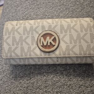 Michael Kors Cream and Brown Wallet